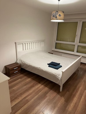 Bügeleisen/Bügelbrett, WLAN, Bettwäsche