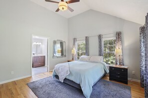 1 bedroom, iron/ironing board, internet, bed sheets