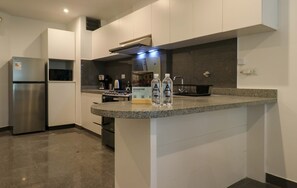 House | 1 bedroom, Internet - w Graceful 1BR With Balcony in Miraflores (Lima)