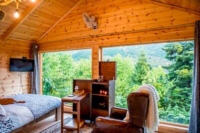 Kedra Village Cozy Chalet - Mountain Getaway
