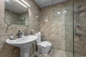 Studio - Stayshort - Chic Studio Apartment in JVC Sleeps 4 (Dubai)