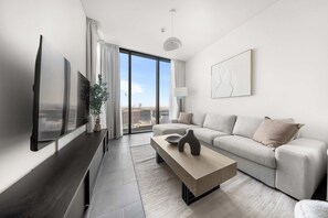 House - Stayshort - 1 Bed in Meydan Sleeps 4 With Pool Views (Dubai)