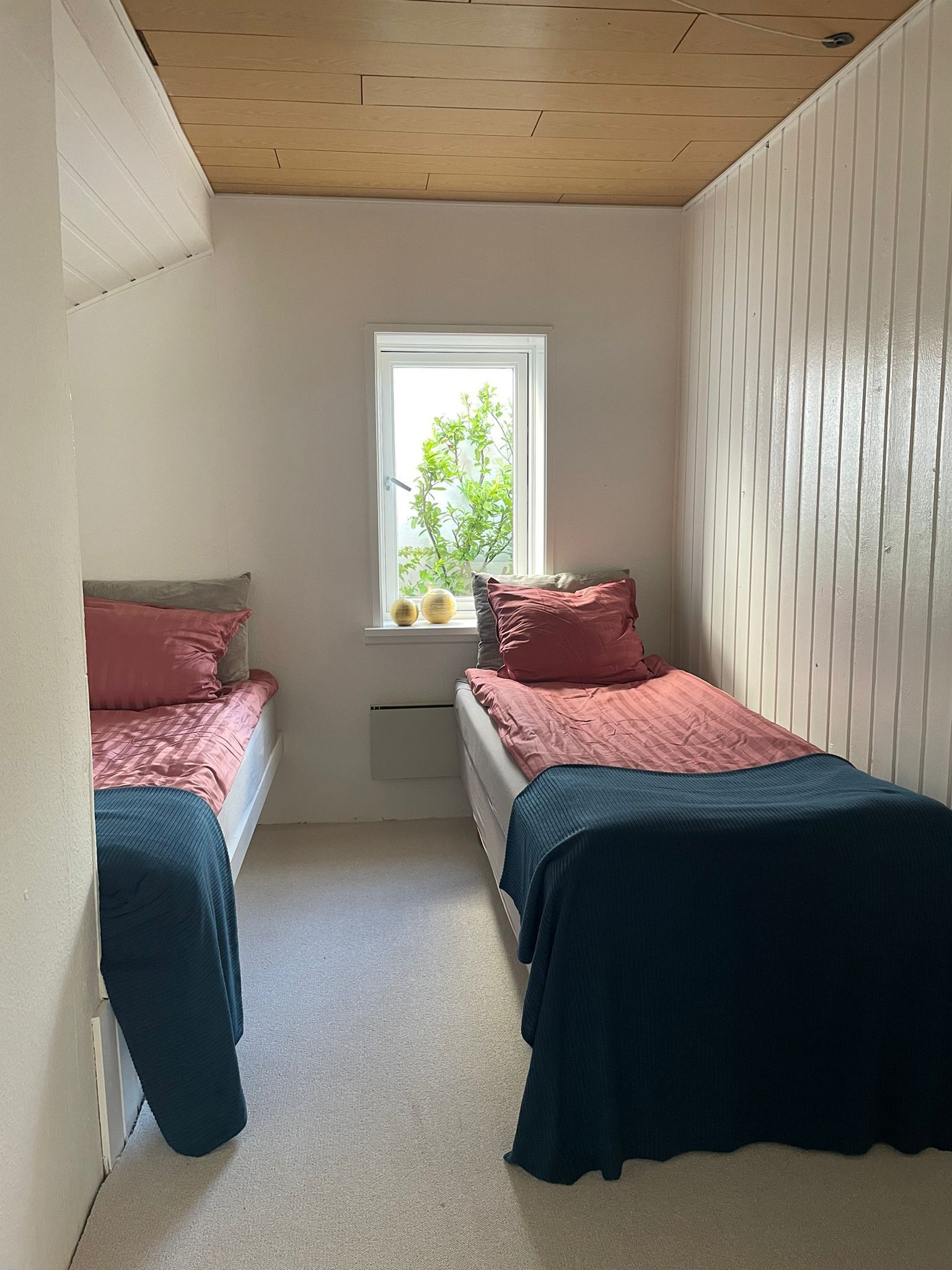 2 chambres, fer et planche à repasser, lit parapluie, Wi-Fi gratuit