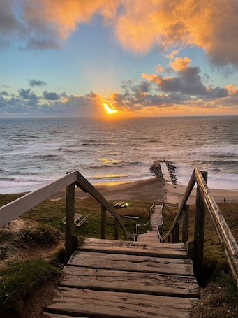 Beach. Newly renovated and charming vacation apartment in Bonnet near Lemvig.