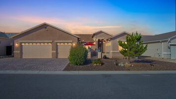 House, 3 Bedrooms | Exterior