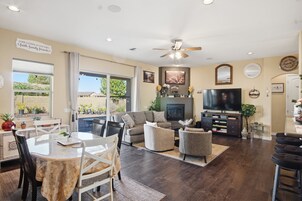 House, 3 Bedrooms | Living area | Smart TV