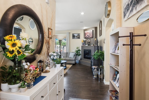 Casa, 3 quartos | Saguão