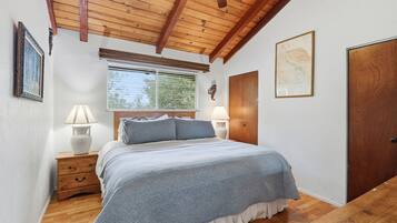 Villa, 6 habitaciones | 6 dormitorios y espacio para trabajar con un portátil