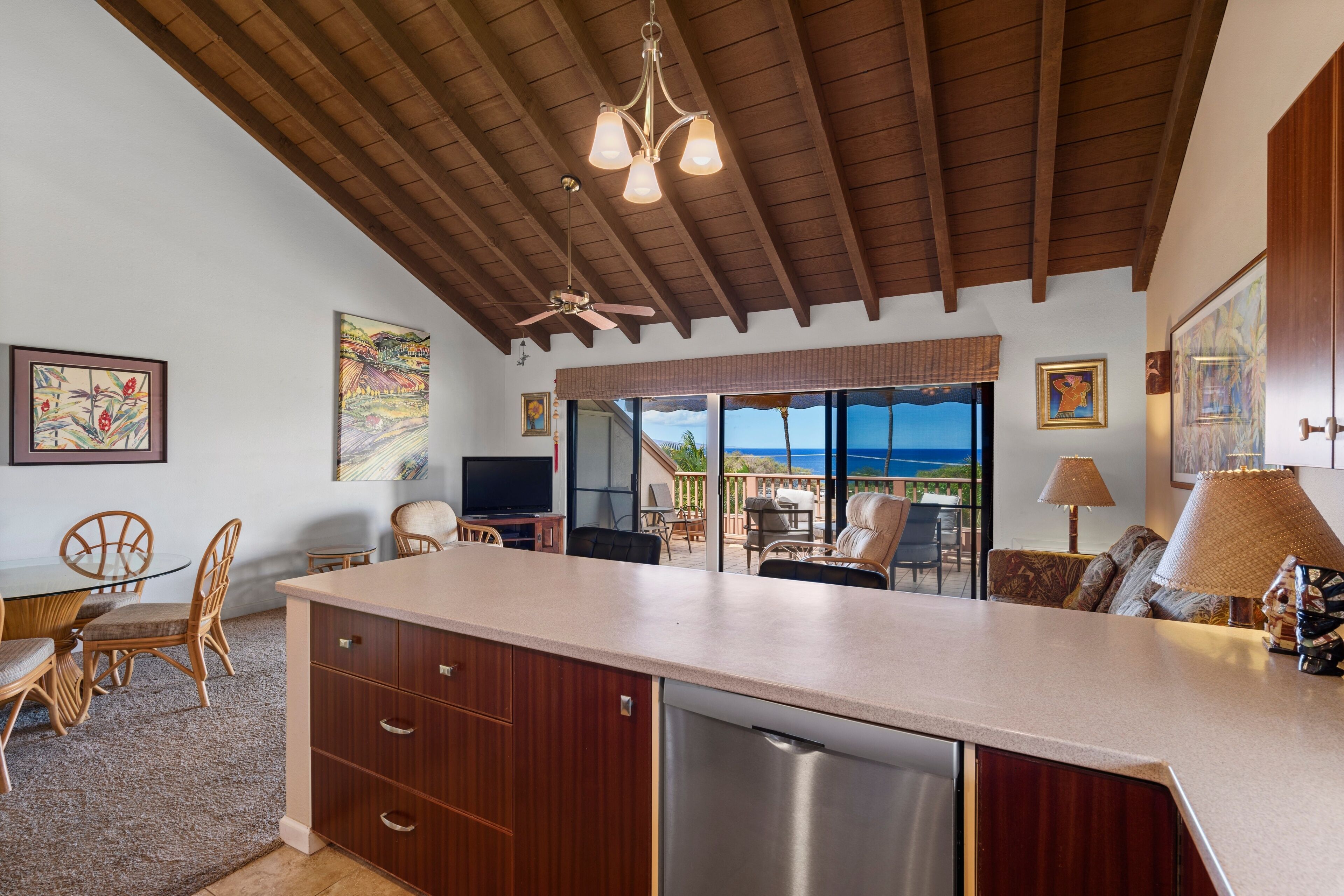 Condo, 2 Bedrooms | Living area