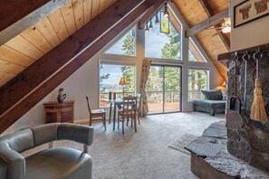 House, 3 Bedrooms | Living area - Martis Landing 3 Bedroom Home (Truckee)