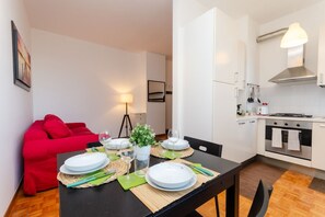 Dining - VivimiHome - Gambara House a 2 minuti dalla Metro (Milano)