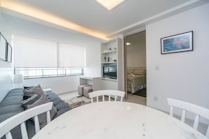Appartement | Coin séjour | Télévision