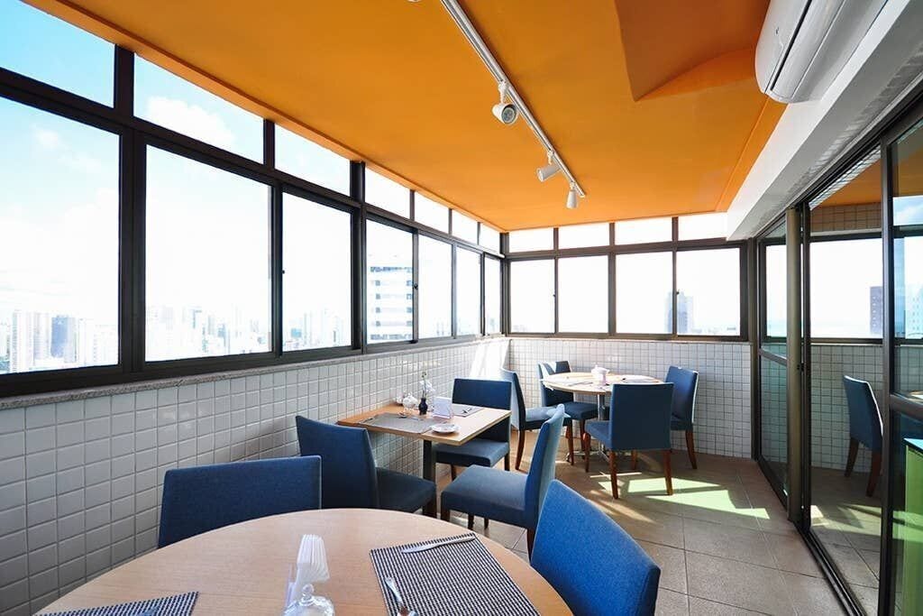 Comfort Apartment | Dining