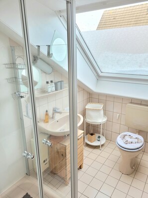 Douche, séchoir à cheveux