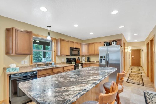 Hinz House in Boulder Canyon Area