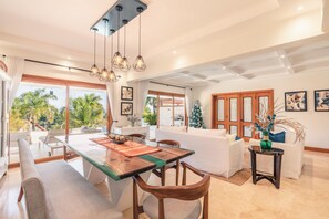 Villa | 3 bedrooms - Brkfst Included Private Pool at Puerto Bahia B4 (Samaná)