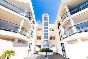 Exterior - Hollywood Hills - Seaview Apartment (Mijas)