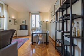 Basic Apartment, Balcony | Dining room - Old Soul New Comfort by Wonderful Italy (Turin)