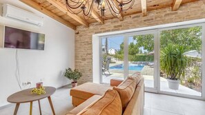 Living area - Villa Butterfly by Villas Guide (Marici)