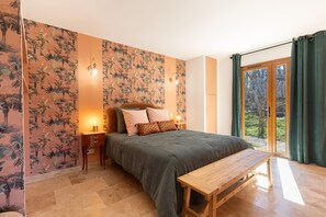 1 bedroom, iron/ironing board, WiFi, bed sheets - Mas9Romanin:Gîte Evasion in Provence (Saint-Rémy-de-Provence)