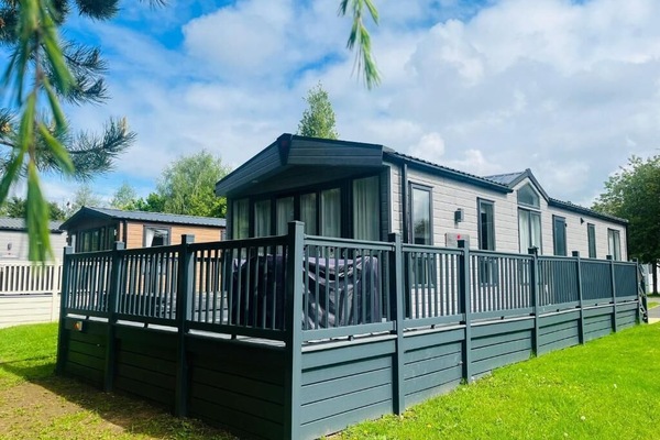 Coopers Corner, Allerthorpe Golf & Country Park, York - Host & Stay