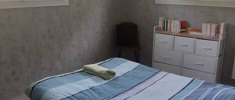 1 bedroom, WiFi, bed sheets