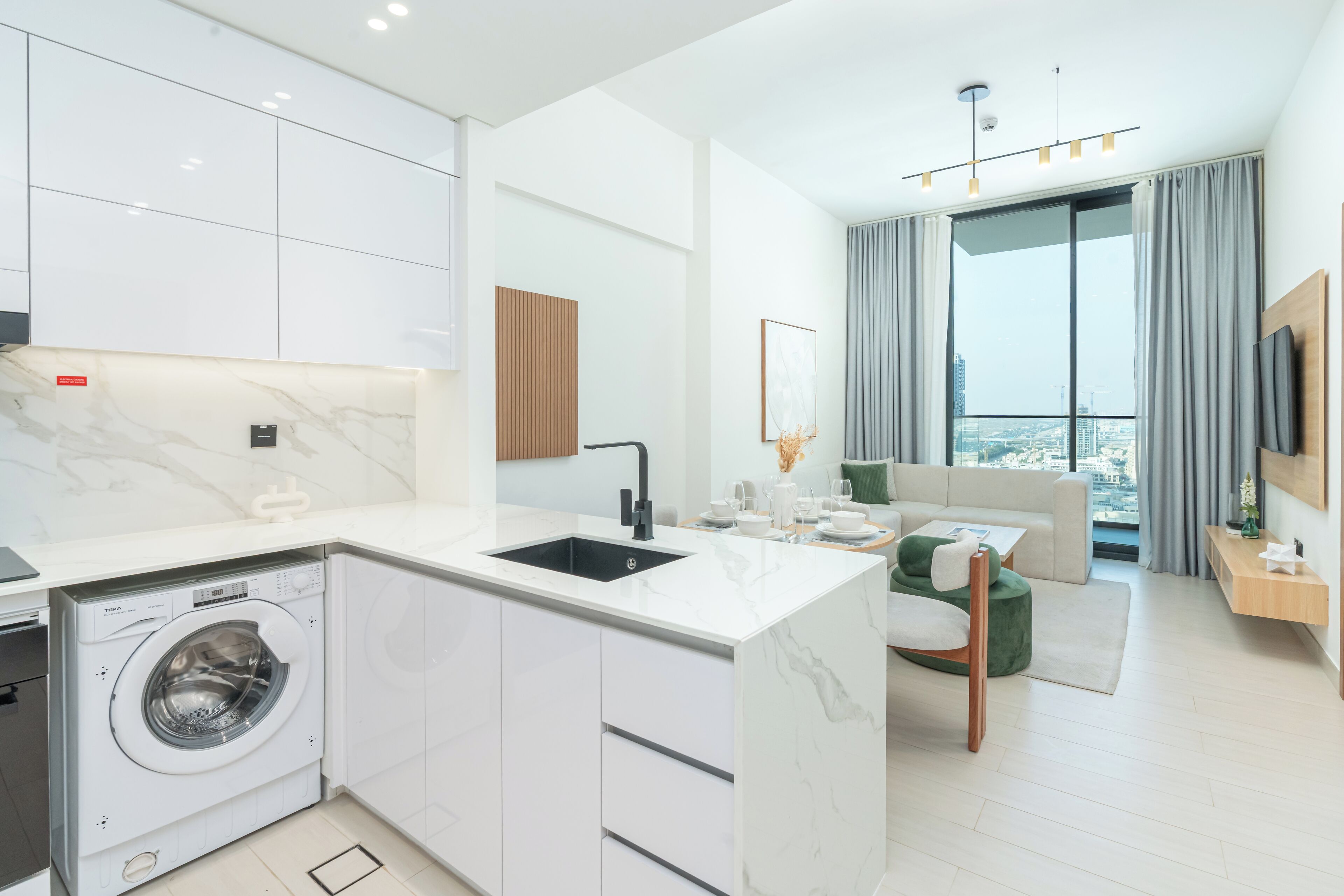 Căn hộ Exclusive, quang cảnh thành phố | Bếp riêng | Tủ lạnh, lò vi sóng, lò nướng, bếp nấu 