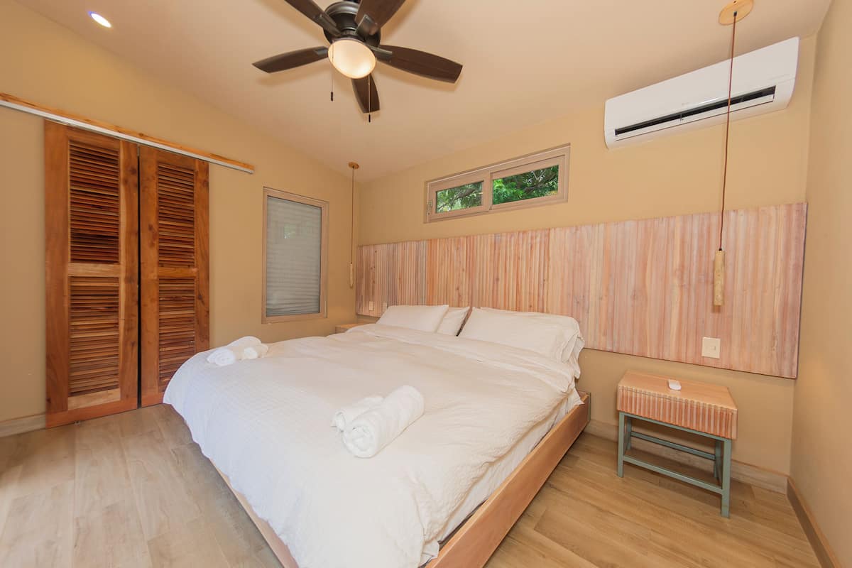 Studiosvit Junior - utsikt mot poolen | Gratis wi-fi