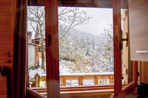 Interior - Kedra Village Chalet - Cozy Mountain Retreat (VW2Q+4J Kedra, Greece)