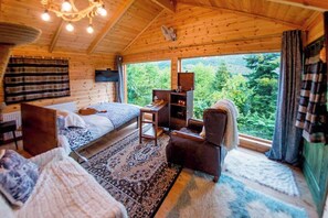 Berço de viagem, Wi-Fi, roupa de cama