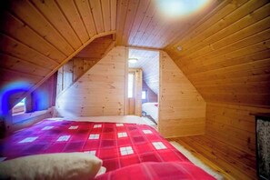 可攜式嬰兒床、Wi-Fi、床單