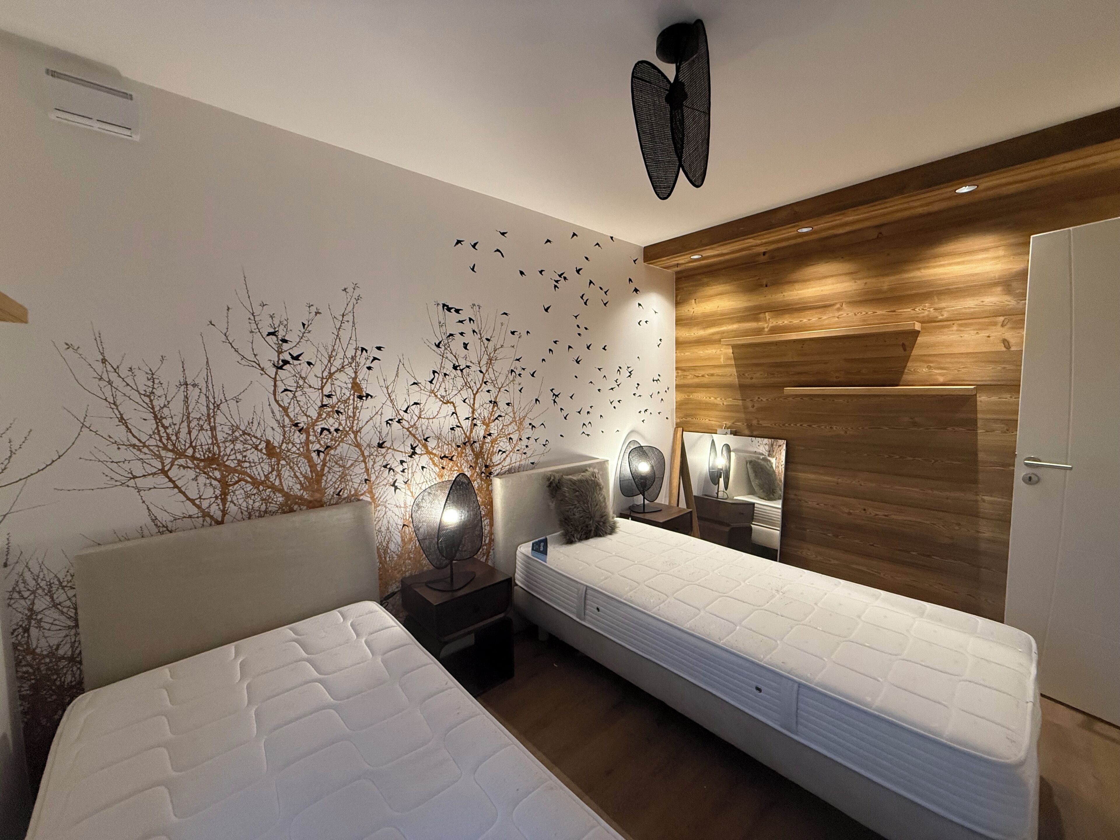 2 bedrooms, Internet, bed sheets