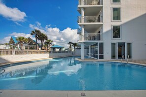 Indoor pool, a heated pool - 🌊Okaloosa Island, Beachfront 2BR,Dual Ensuite, Free Beach Setup, Steps to Sand (Fort Walton Beach)