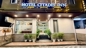 Property entrance - Hotel Citadel Inn (Indore)