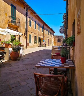 Outdoor dining - To complete (Piombino)