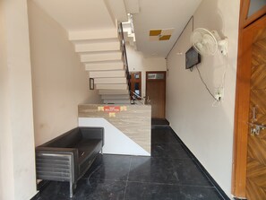 Reception - HOTEL PRICELESS AMITY UNIVERSITY LUCKNOW (Lucknow)