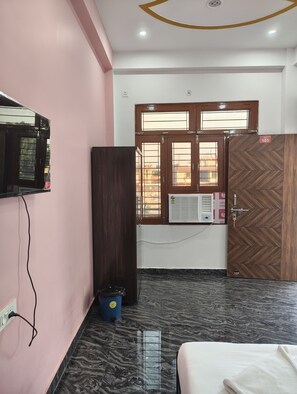 Phòng đôi hoặc 2 giường đơn, quang cảnh thành phố | Khu phòng khách