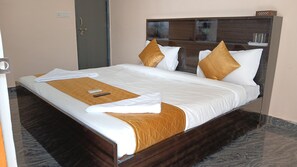 Double or Twin Room, City View | Free WiFi - HOTEL PRICELESS AMITY UNIVERSITY LUCKNOW (Lucknow)