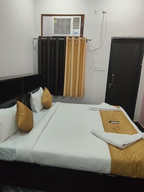 Double or Twin Room, City View - HOTEL PRICELESS AMITY UNIVERSITY LUCKNOW (Lucknow)