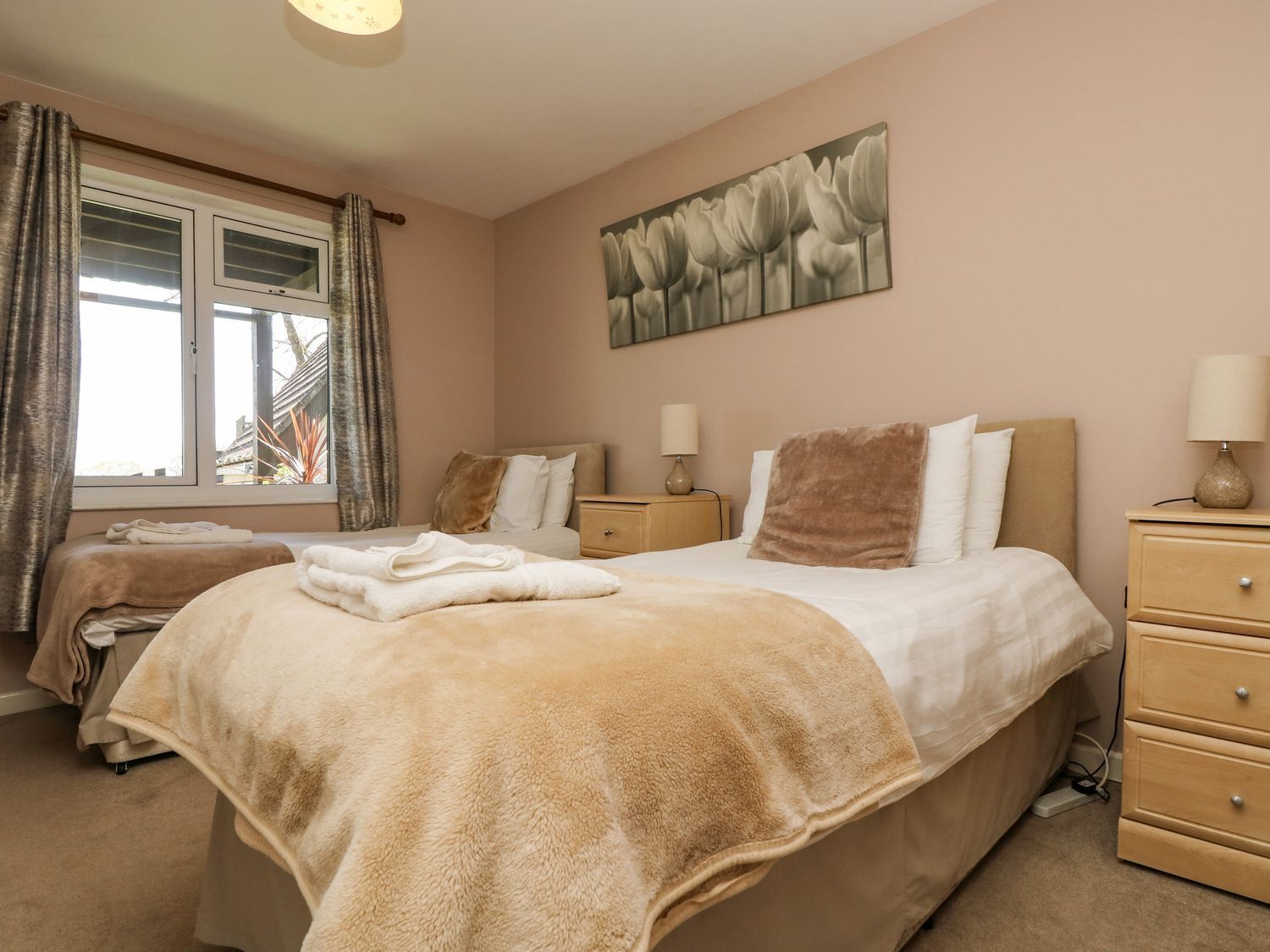 4 chambres, décoration personnalisée, ameublement personnalisé
