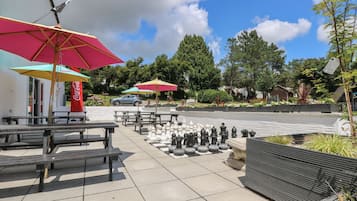 Tempat makan outdoor