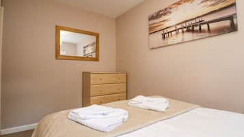 4 kamar tidur dan didekorasi berbeda-beda