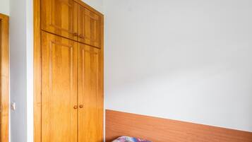 Strykejern/-brett, wi-fi og sengetøy