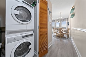 Interior - Cozy Beachfront Condo | Gulf Shores | Sleep 4 | Gulf-Front Pool & On-Site Dining (Gulf Shores)