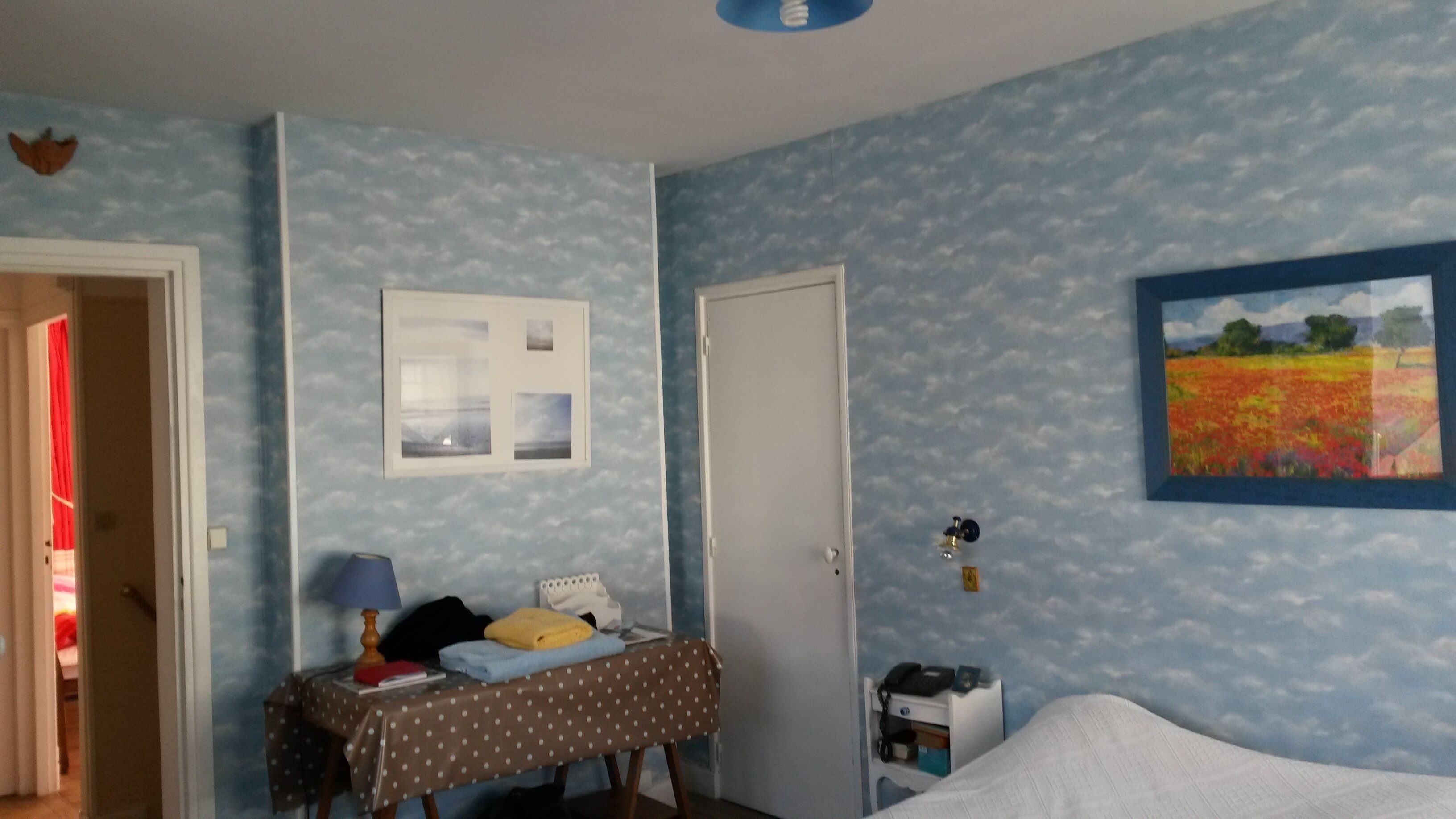 6 chambres, fer et planche à repasser, accès Internet