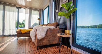 Wasserromantik auf dem Hausboot: Miami Woma D13 - Ihr schwimmendes Paradies!