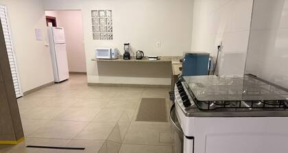 Comfort at HC UFU: Private Room, Wi-Fi, AC, Minibar, Full Kitchen