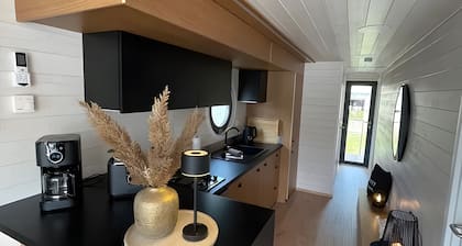 Floatinghouse Enjoy WOMA D13