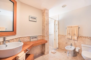 Apartment | 3 bedrooms - Wonderful Apartment at Puerto Bahia B2 (Samaná)