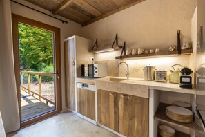 Private kitchen - Mas 9 Romanin : Gîte Chers Parents (Saint-Rémy-de-Provence)